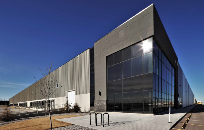 Industrial Building at 6600 72nd Avenue Southeast in Calgary, Alberta