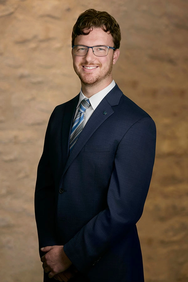 Braydon Kustra, Associate, Skyline Wealth Management