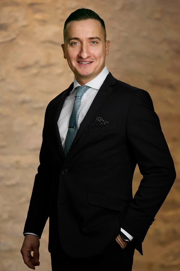 Antonio Meschino, Relationship Manager, Private Equity, Skyline Wealth Management Inc.